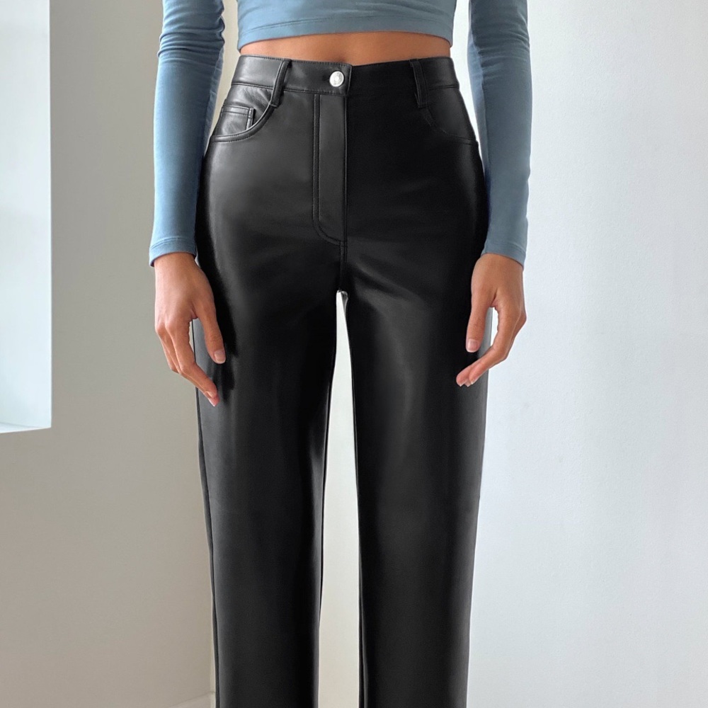 Aritzia Wilfred Black Vegan Leather Melina Pants